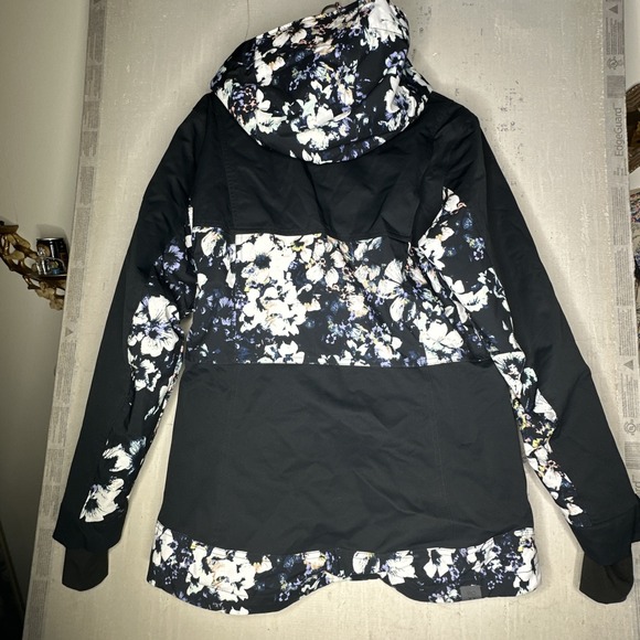 Women's ROXY Presence True Black FlowersParka Insulated Snow Jacket Coat | Sz: M - Picture 8 of 16